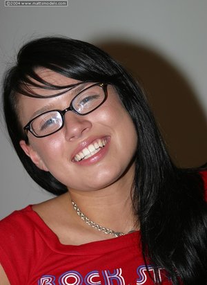18 year old girl Emily Bender loses her virginity during sex on a leather sofa